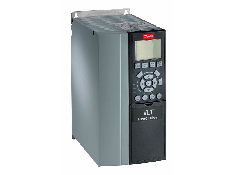 131F5456 DANFOSS FC102 18,5KW 37.5A 3P AC 380-480V FC-102P18KT4E20H2XGXXXXSXXXXAXBXCXXXXDX
